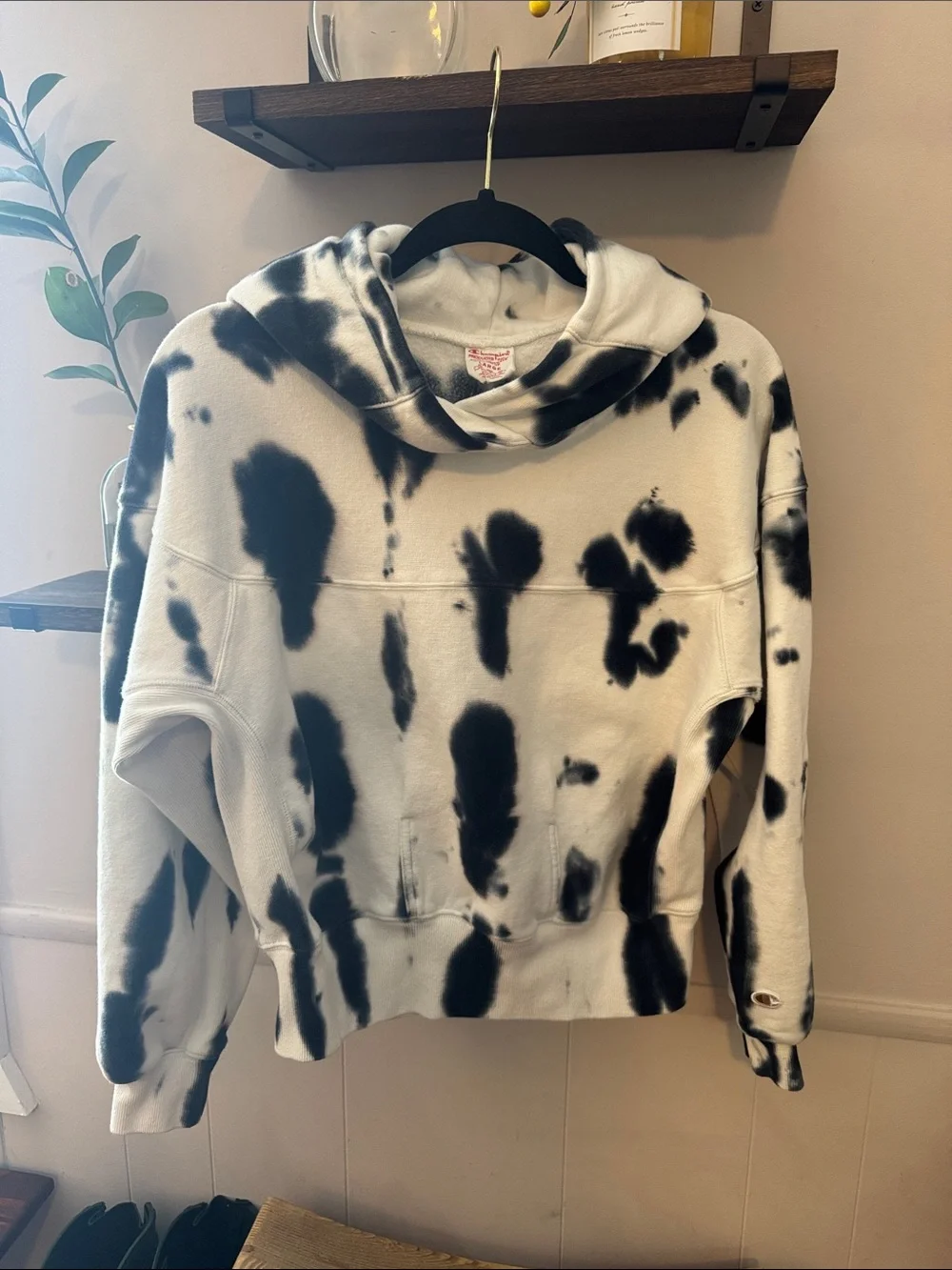 Women’s Champion Cropped Black & White Tie-Dye Hoodie Size Large